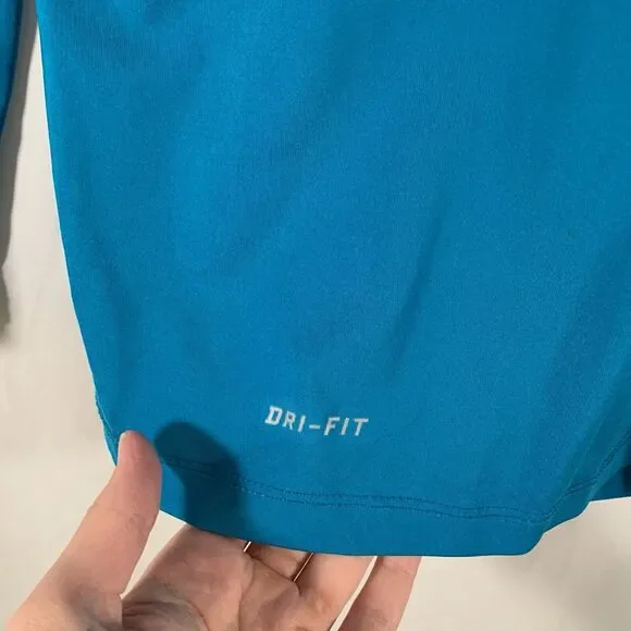 Nike Pro Shirt Women's Small Blue Vneck Long Sleeve Dri Fit Pullover - Picture 6 of 9